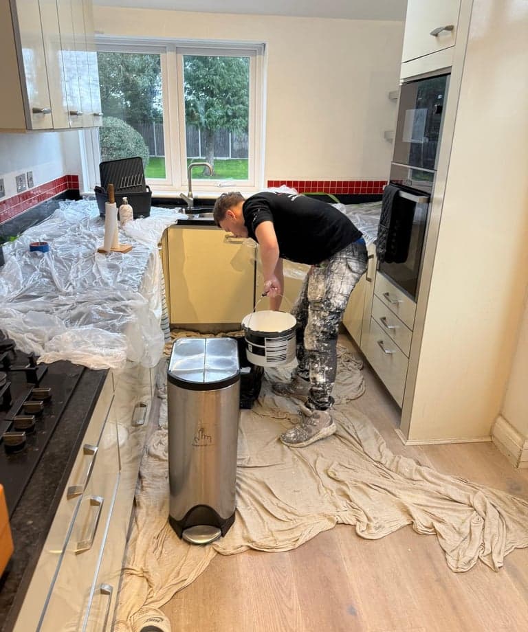 Painter and decorator in South London and Kent