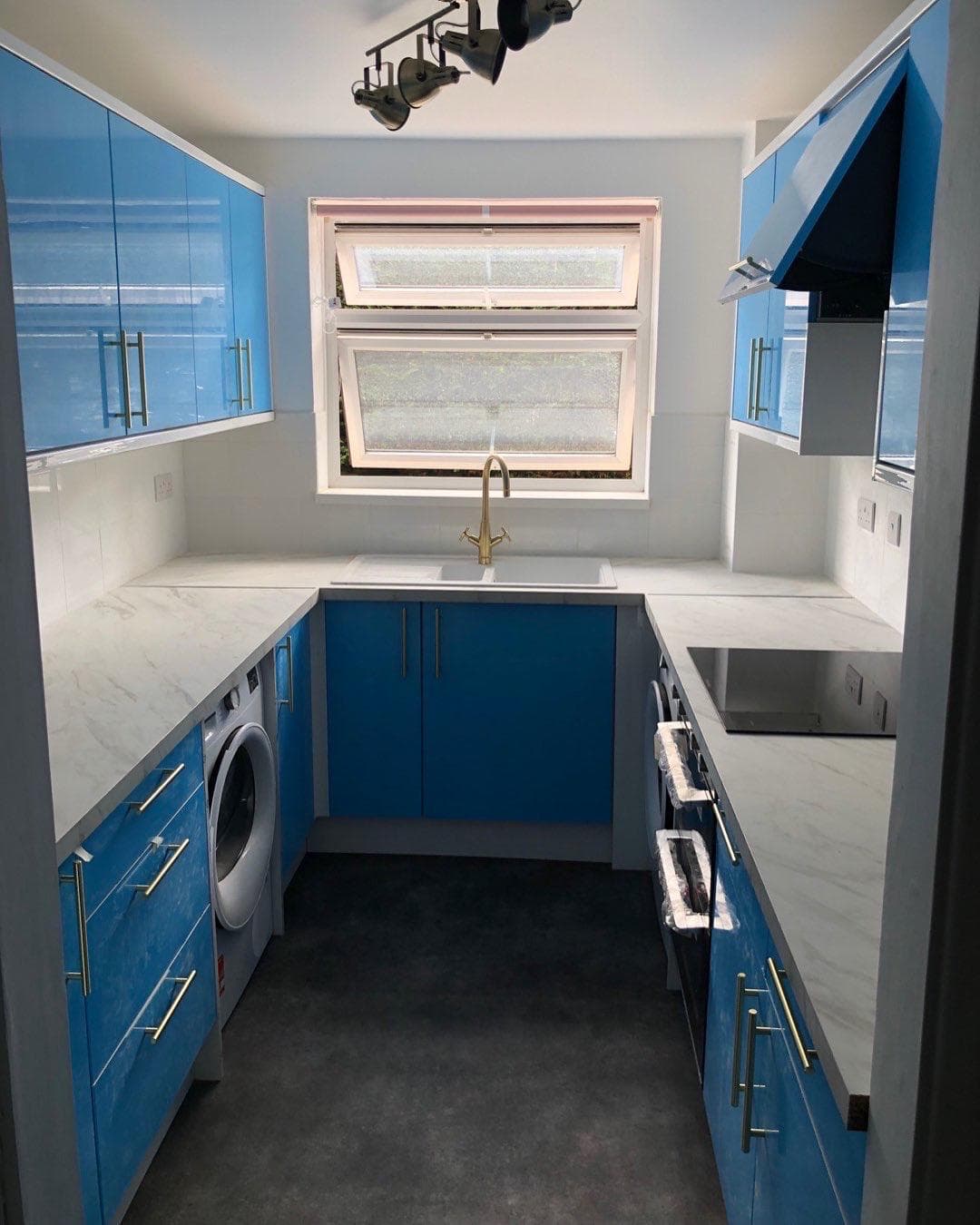 Kitchen Fitter carrying out work in Bexley