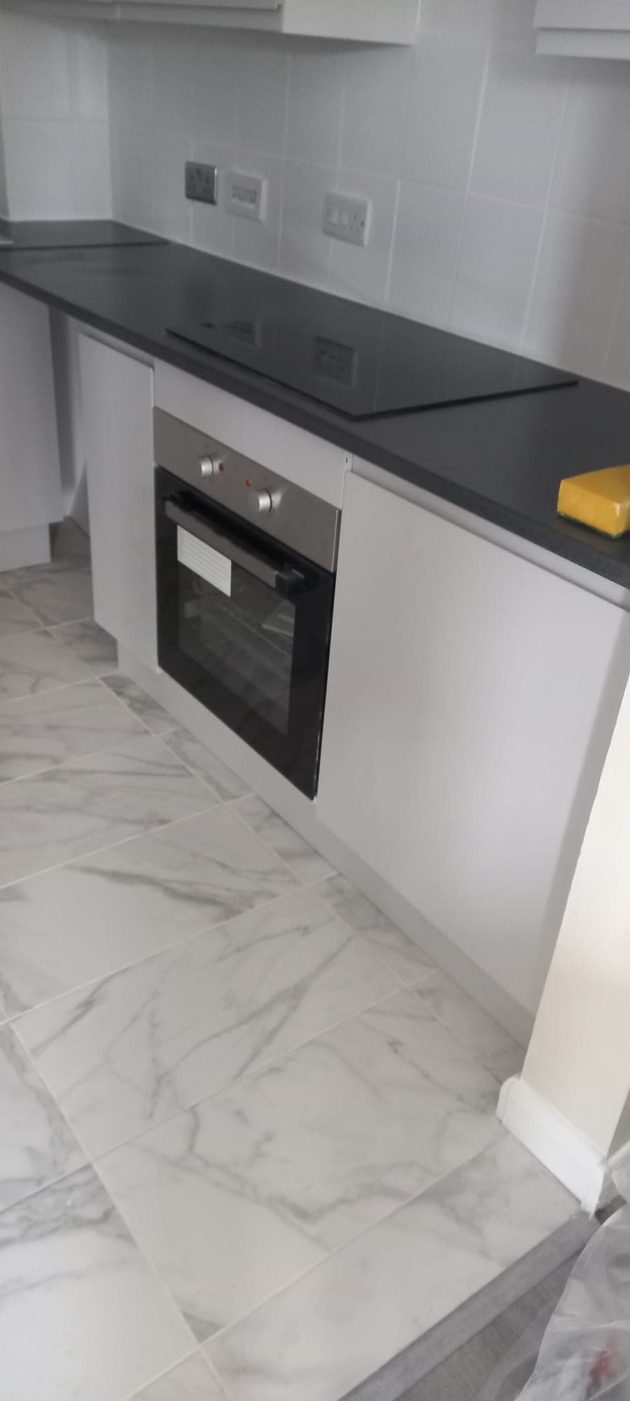 Kitchen fitter in South London and Kent